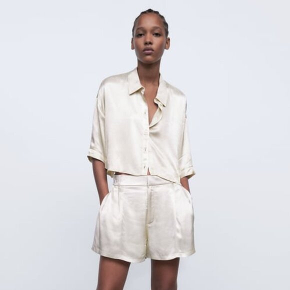 🆕 ZARA Satin Blouse! - Picture 4 of 7
